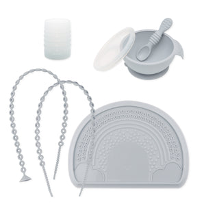 Bumkins Baby-Led Weaning Deluxe 7-Piece Set: Gray includes a gray bowl, spoon, lid, cup, placemat, and two accessory tethers.