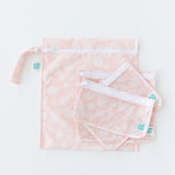 Bumkins The Chaos Coordinator Essential 4-Piece Set: Lace lays stacked on a white background.