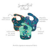 Infographic of Bumkins SuperBib® 3 Pack: Bumkins signature waterproof fabric, adjustable neck closure, catch-all pocket, 6-24 months.
