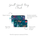 Infographic of Bumkins Small Snack Bag 2 Pack: Bumkins signature waterproof fabric, zipper closure, machine washable and dishwasher-safe.