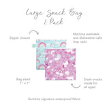Infographic of Bumkins Large Snack Bag 2 Pack: Bumkins signature waterproof fabric, zipper closure, machine washable and dishwasher-safe.