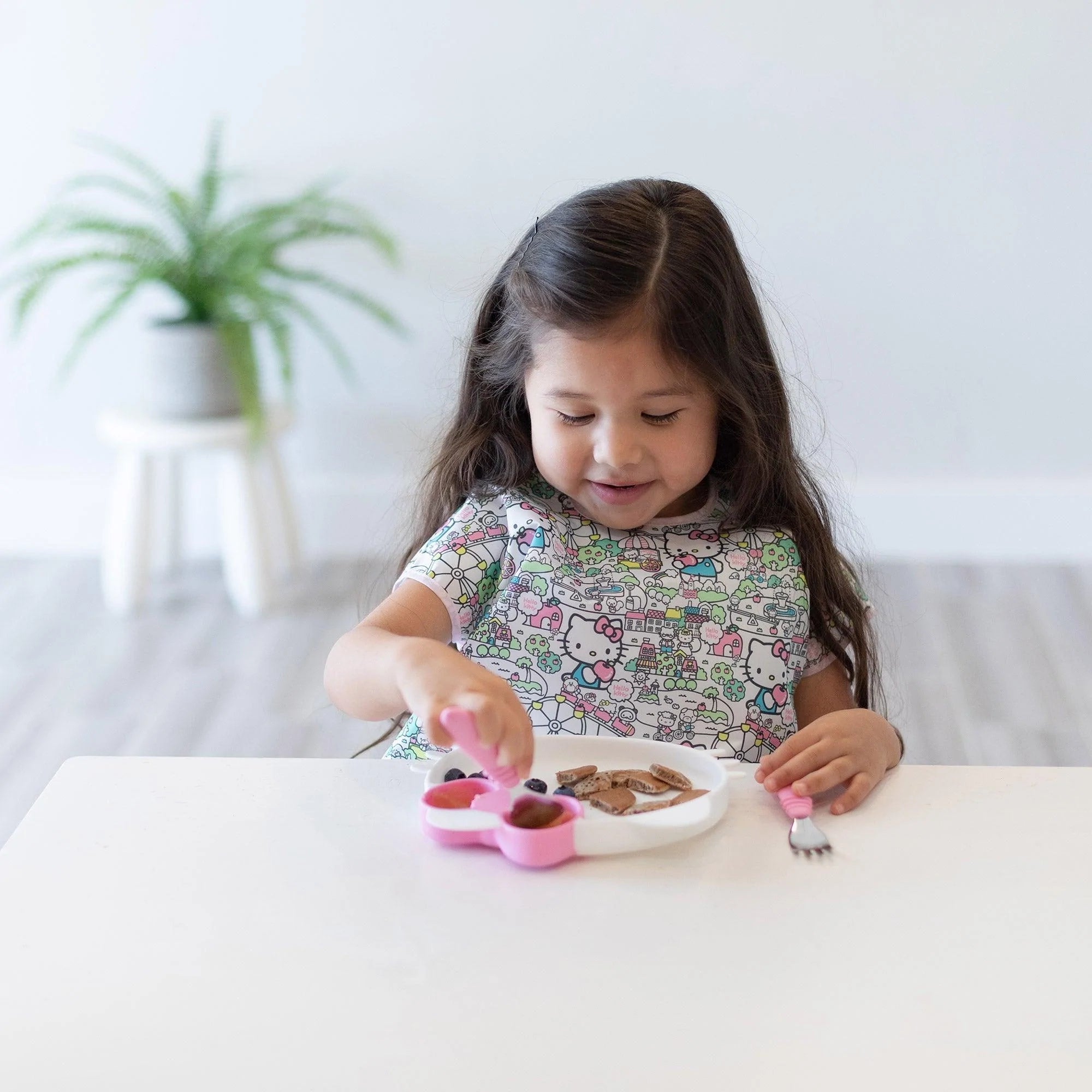 Silicone Grip Dish: Hello Kitty® - Bumkins