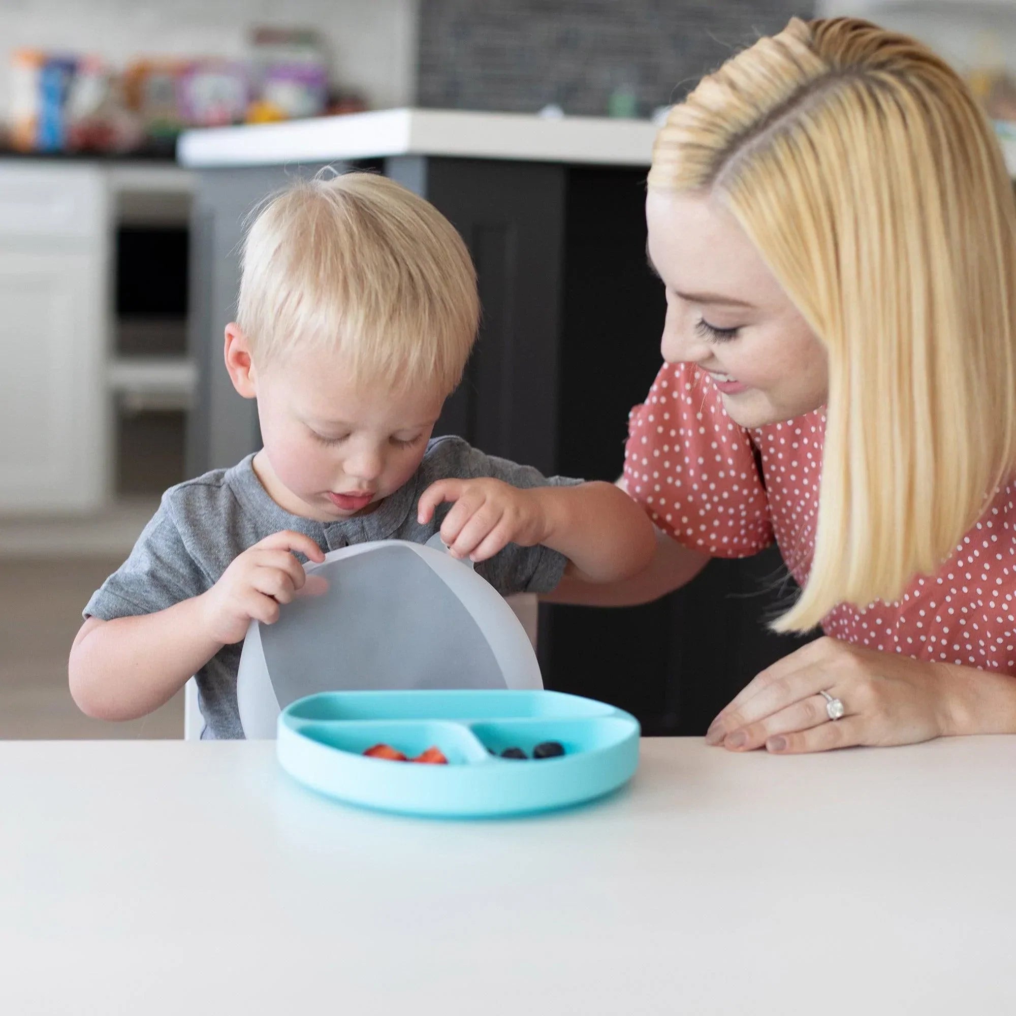Silicone Grip Dish with Lid (3 Section): Blue - Bumkins