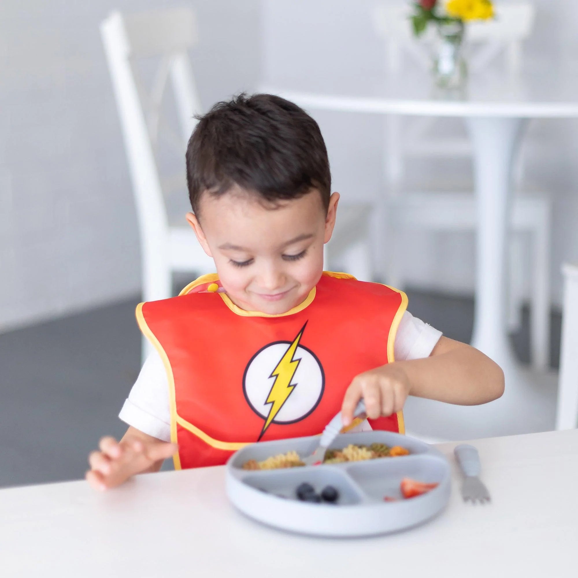 Caped SuperBib: The Flash - Bumkins