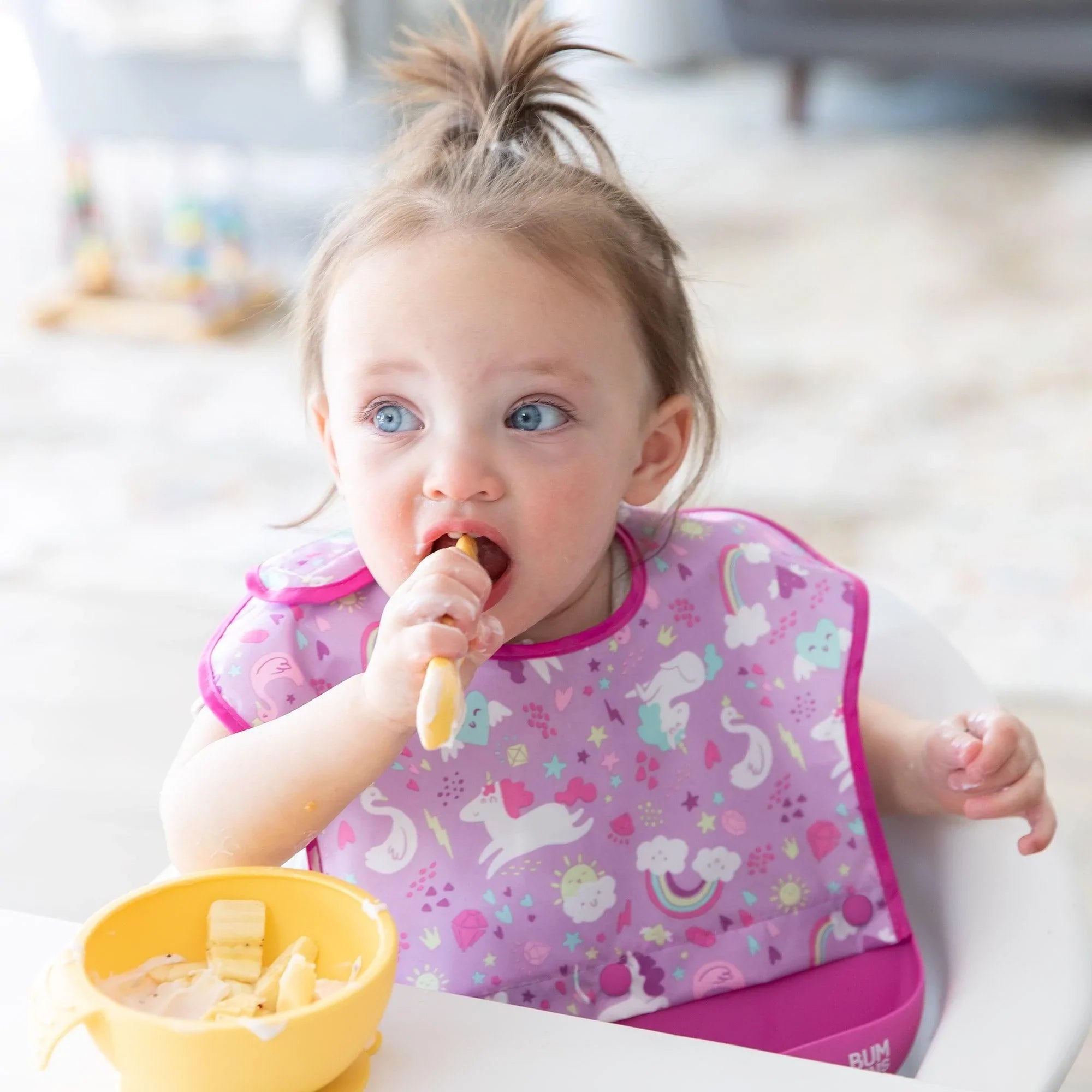 Swap Pocket Bib: Unicorns & Rainbows - Bumkins