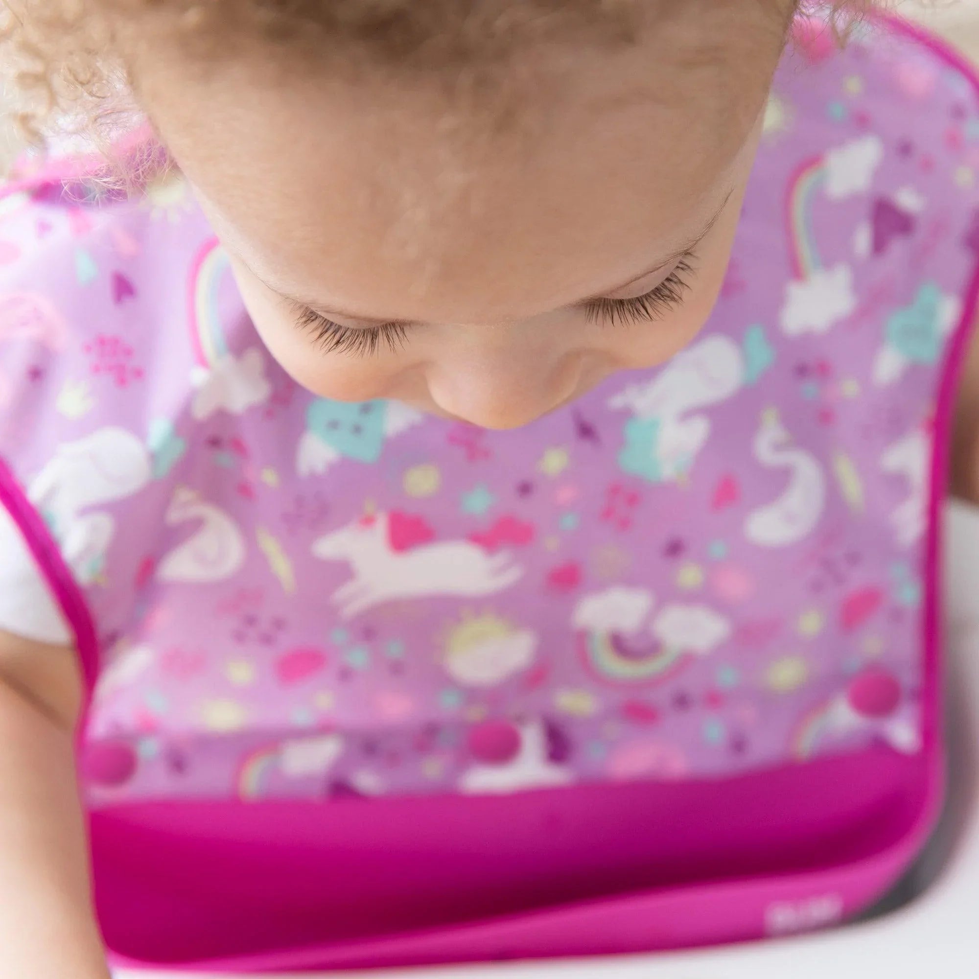 Swap Pocket Bib: Unicorns & Rainbows - Bumkins