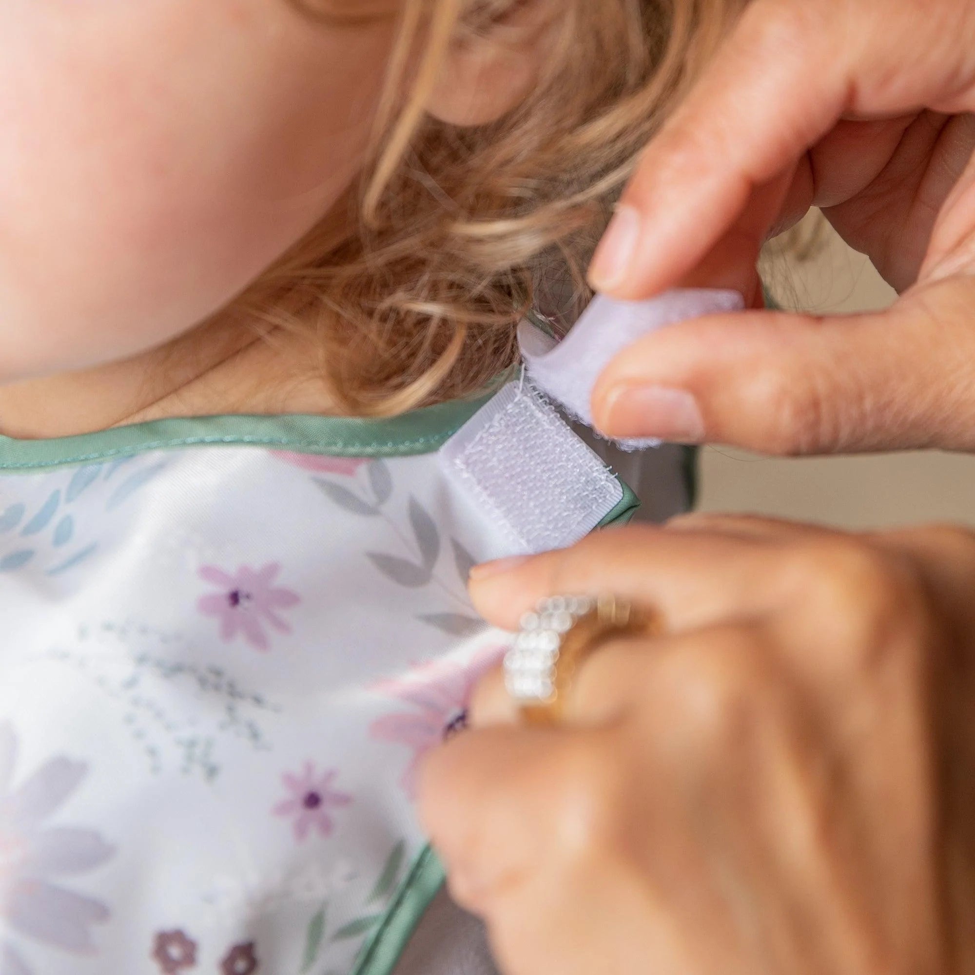 Junior Bib: Floral - Bumkins