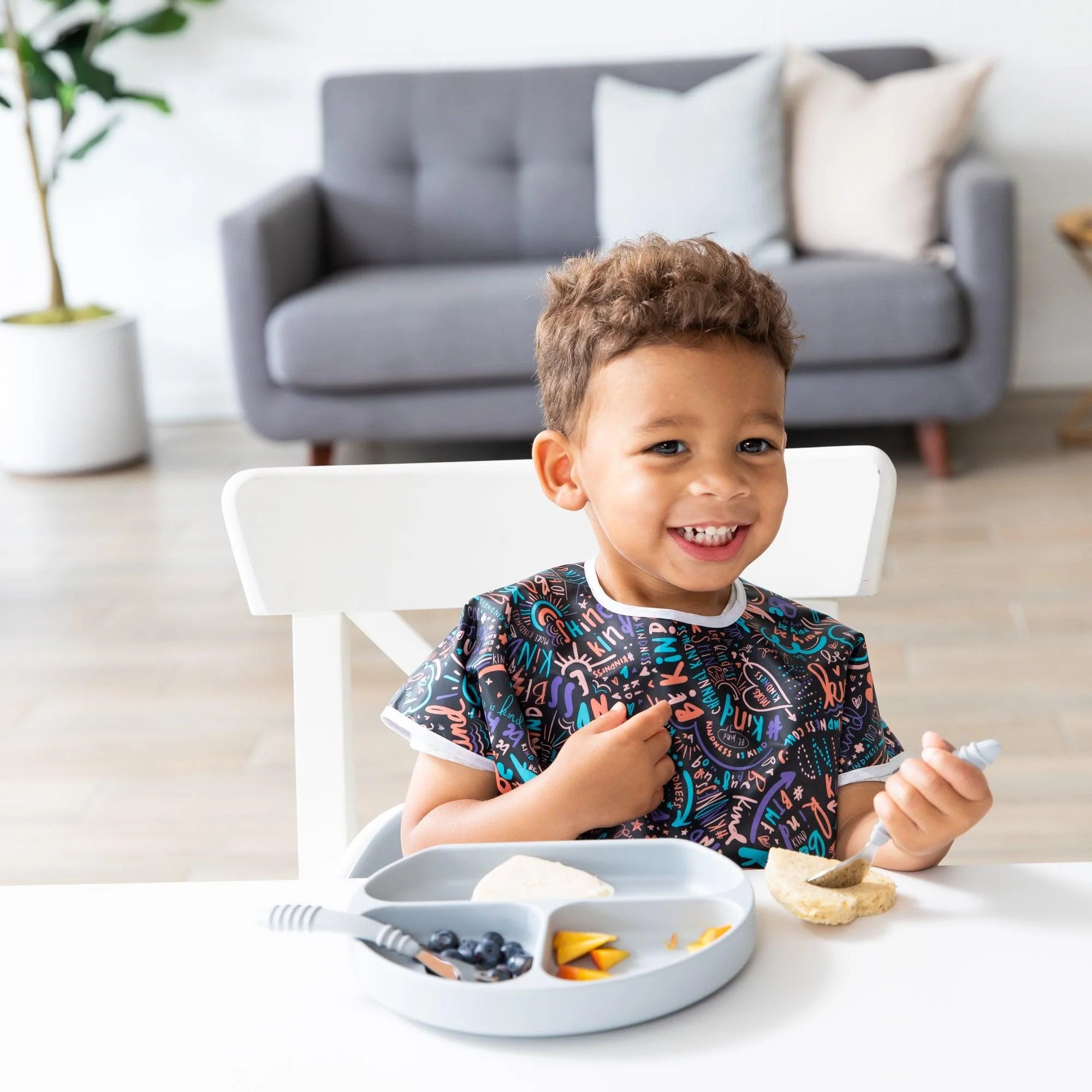 Junior Bib: Channel Kindness - Bumkins