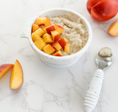 Quick & Easy Cinnamon Oatmeal with Nectarines
