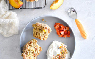 Peach Cobbler Muffins with Cinnamon Streusel Topping! - Bumkins