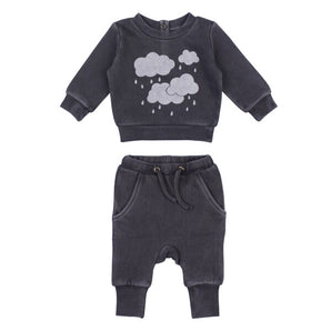 Lovedbabys Organic Coal Clouds set features a dark gray design with clouds and raindrops. Includes matching joggers with elastic waist.