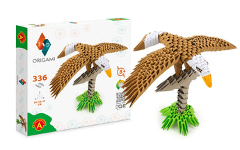 Hotaling Imports 3D Origami, Eagle set features a brown eagle on a green base with pre-cut shapes and box design. Suitable for ages 8+.