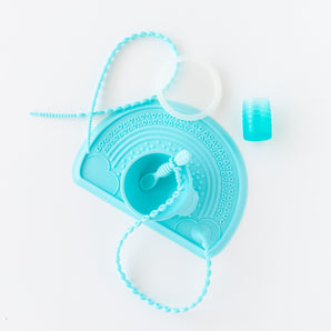 Bumkins Baby-Led Weaning Deluxe 7-Piece Set: Blue is neatly arranged on a white background.