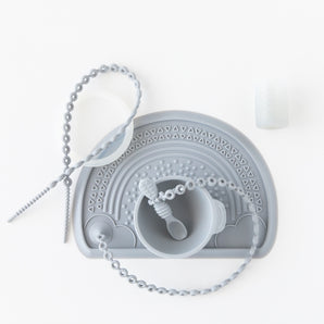 Bumkins Baby-Led Weaning Deluxe 7-Piece Set: Gray is neatly arranged on a white background.
