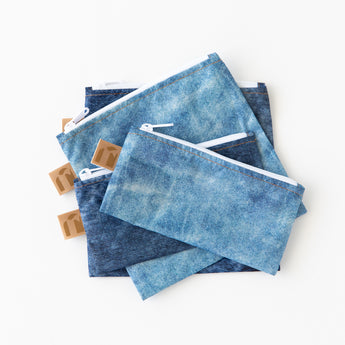 Roamio by Bumkins Snack Bag 4 Pack: Denim On Denim lays stacked on a white background.