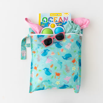 The Bumkins Wet Bag + Clear Travel Bag 3 Pack Set: Ocean Life keeps books, sunglasses, toys & clothes organized on the go.