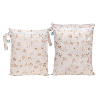 The Bumkins Wet Bag + Wet/Dry Bag Set: Palm Daze keeps you organized with stylish, reusable beige pouches featuring palm prints.