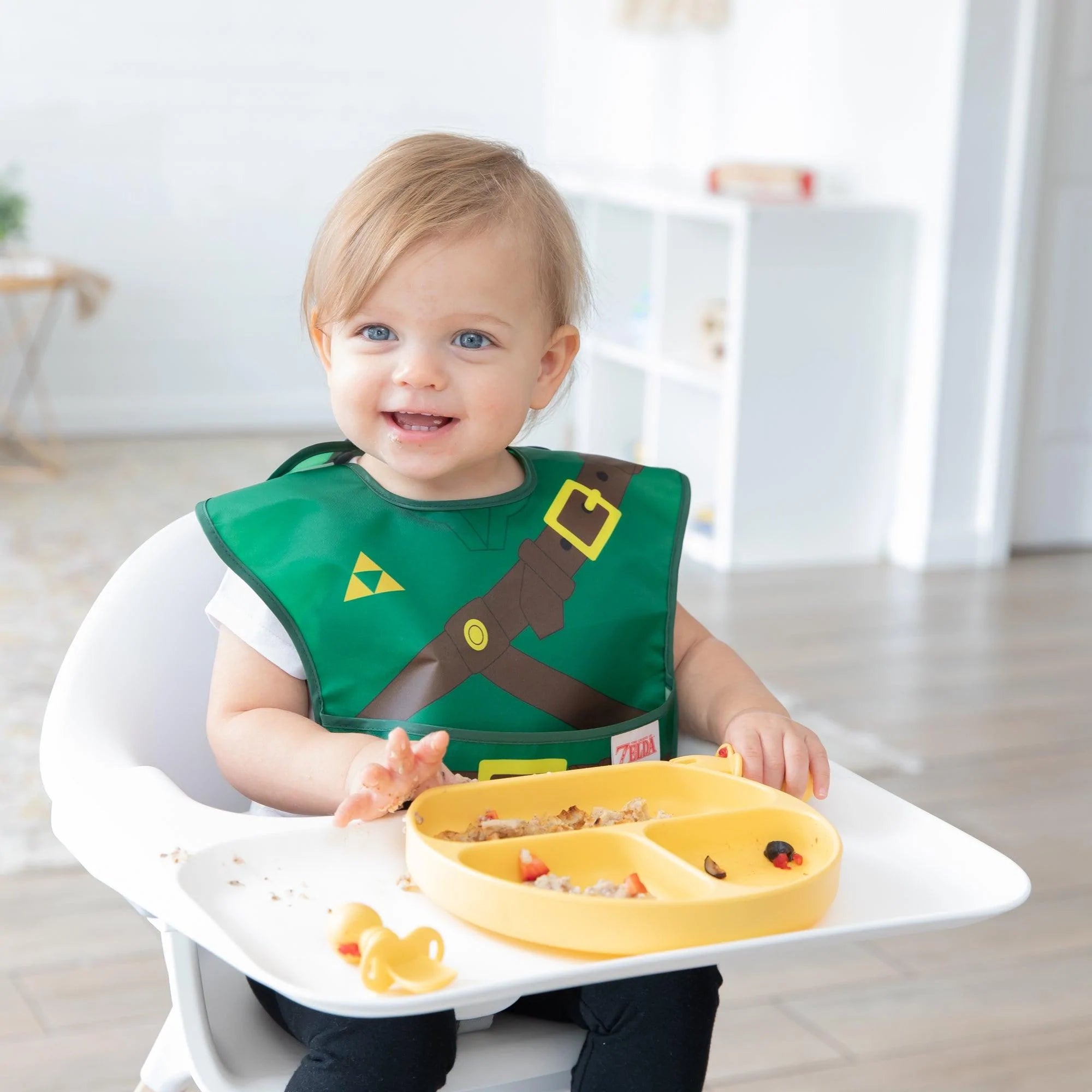 Zelda SuperBib with Cape for 6 to 24 months - Nintendo